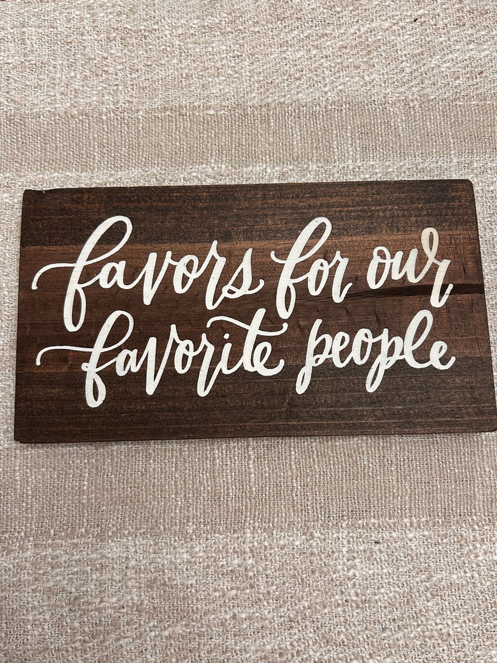 Wedding Favors Sign